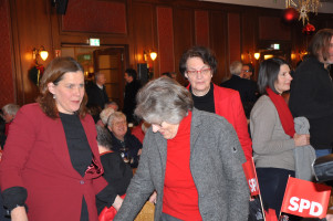 Drei Bürgermeisterinnen (von links): Verena Dietl, Gertraud Burkert und Christine Strobl